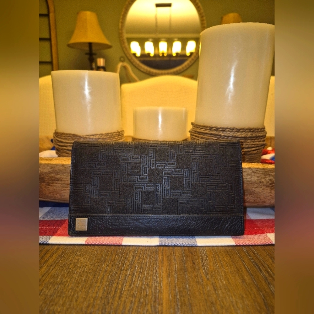 Authentic Dunhill Wallet Stamp Seen In Pictures